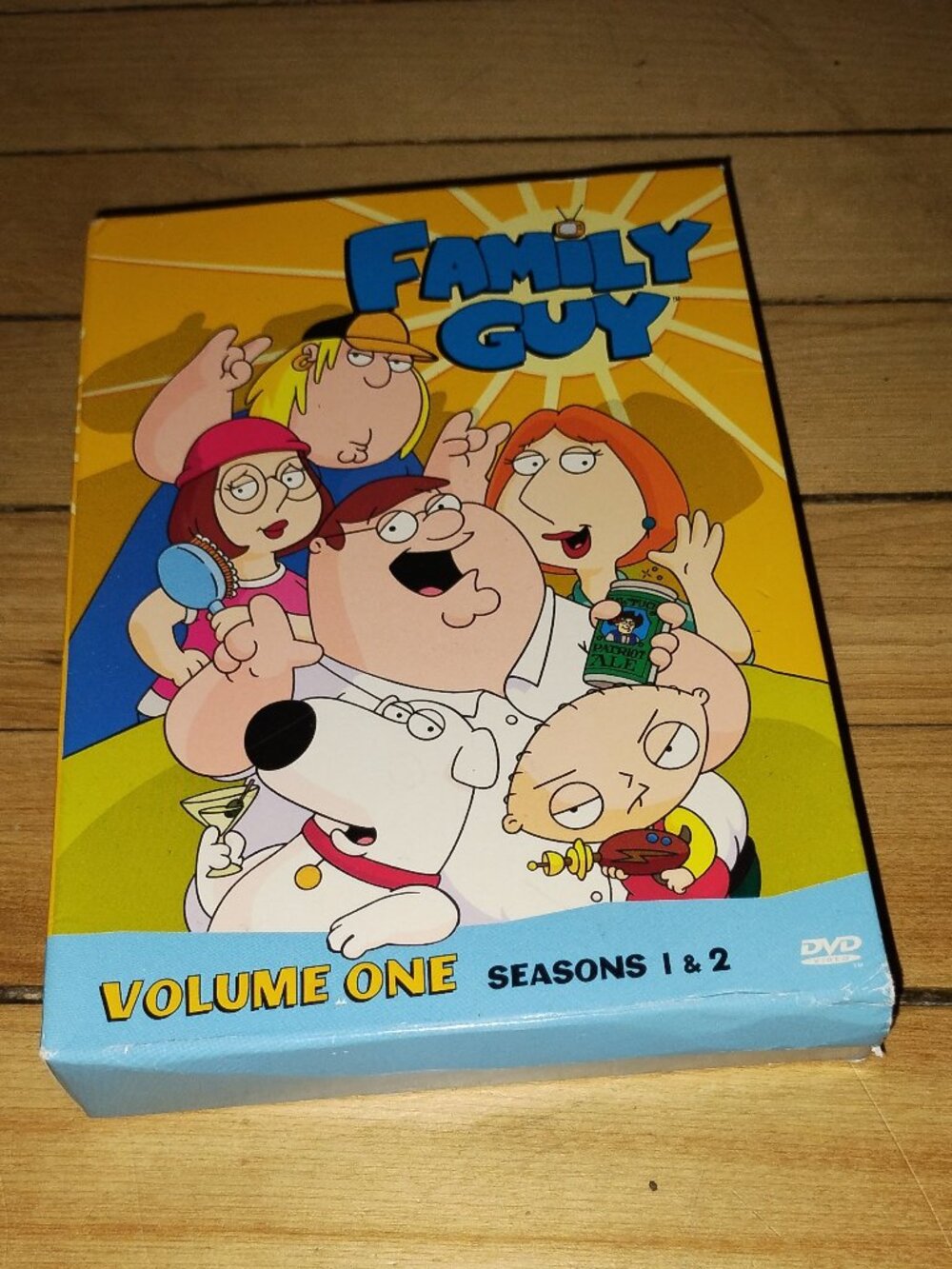 Family Guy Volume One Complete Seasons 1 and 2 (4-Disc DVD Box Set, 2013)